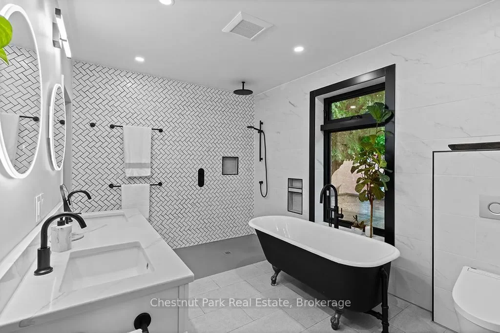 689 4th Avenue E, Owen Sound, Ontario, Canada. - Photo 28