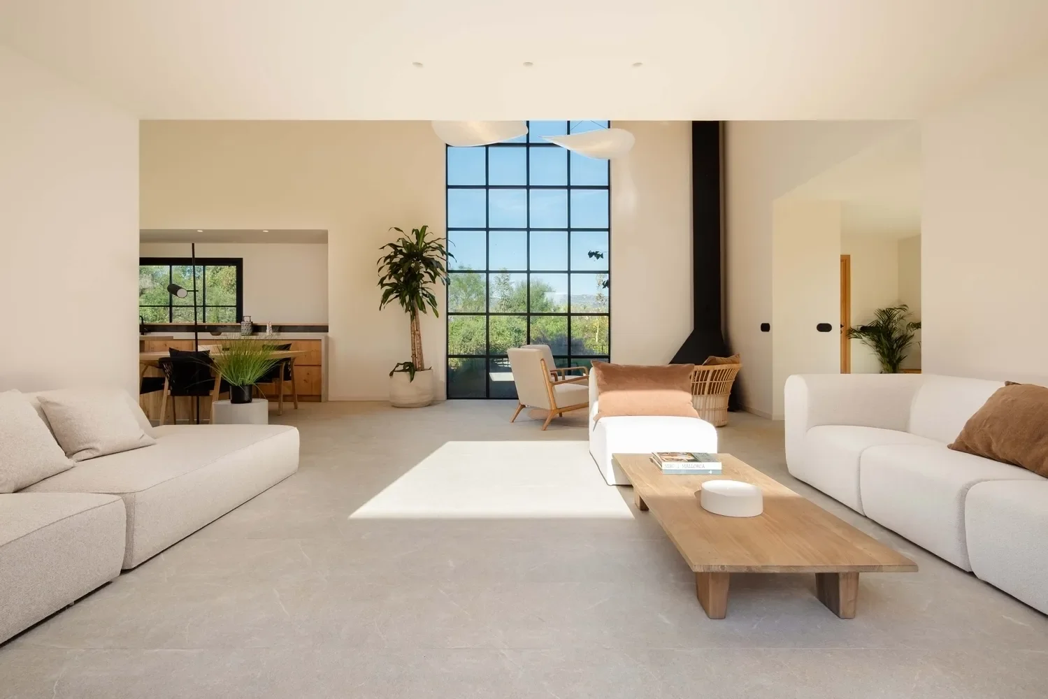 Gallery photo 2
