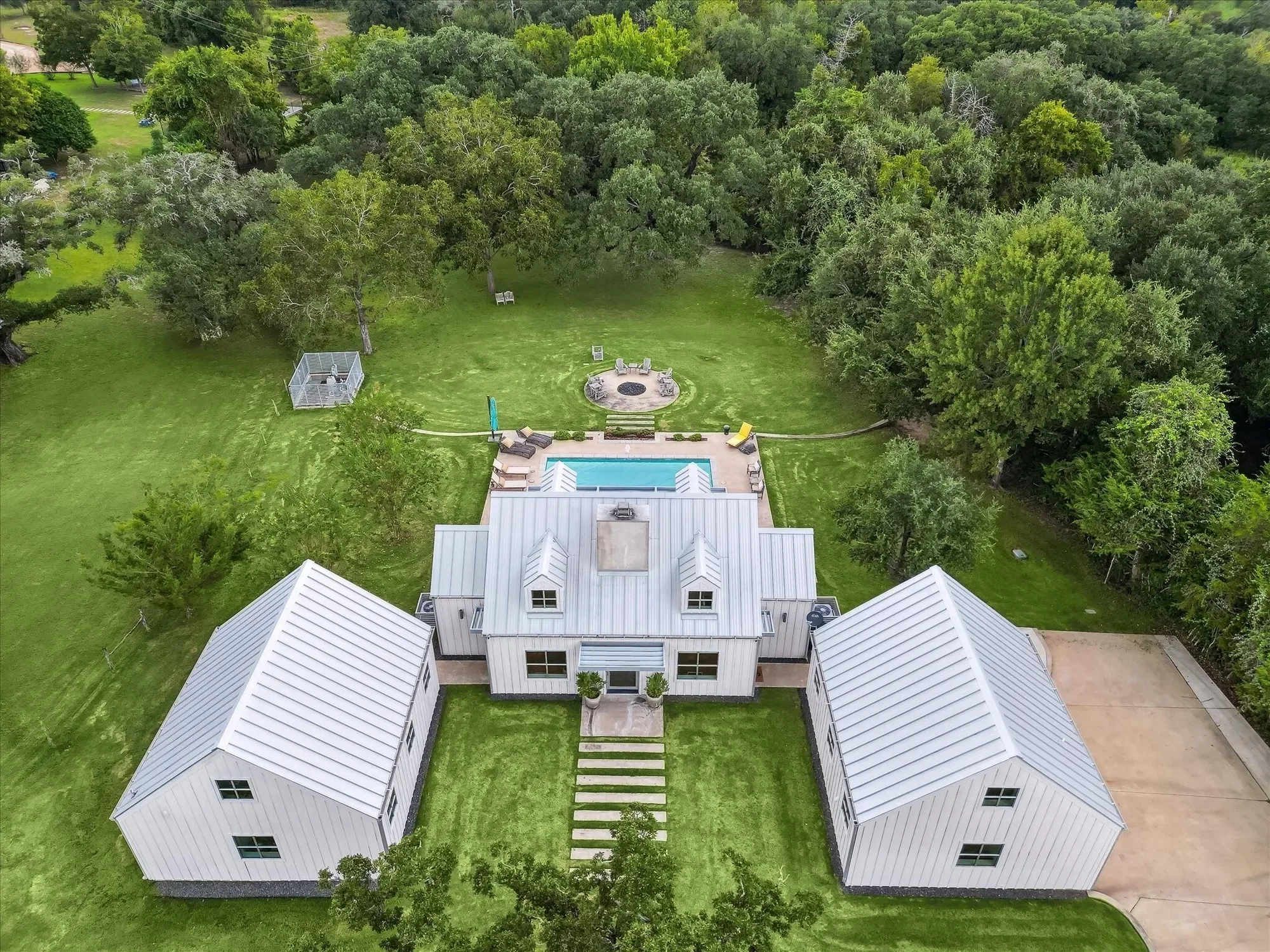 2200 Hartfield Road, Round Top, TX 78954, Round Top, Texas, United States. - Photo 37