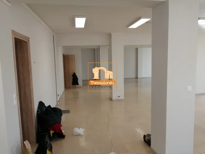 Building 1500 sq.m for sale