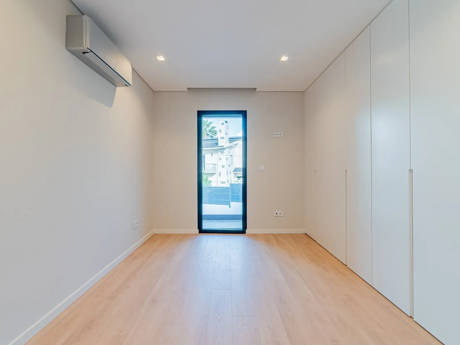 Gallery photo 10