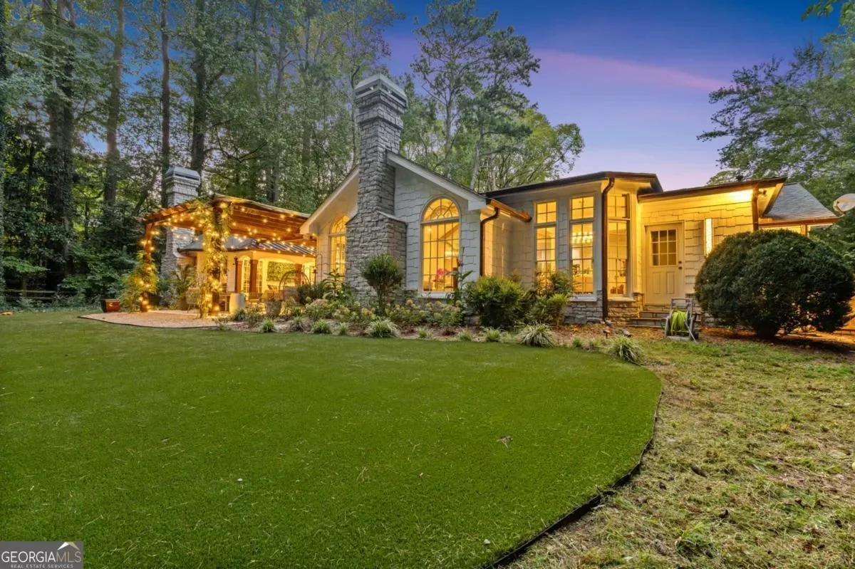 1905 Gainsborough DR, Chamblee, Georgia, United States. - Photo 3