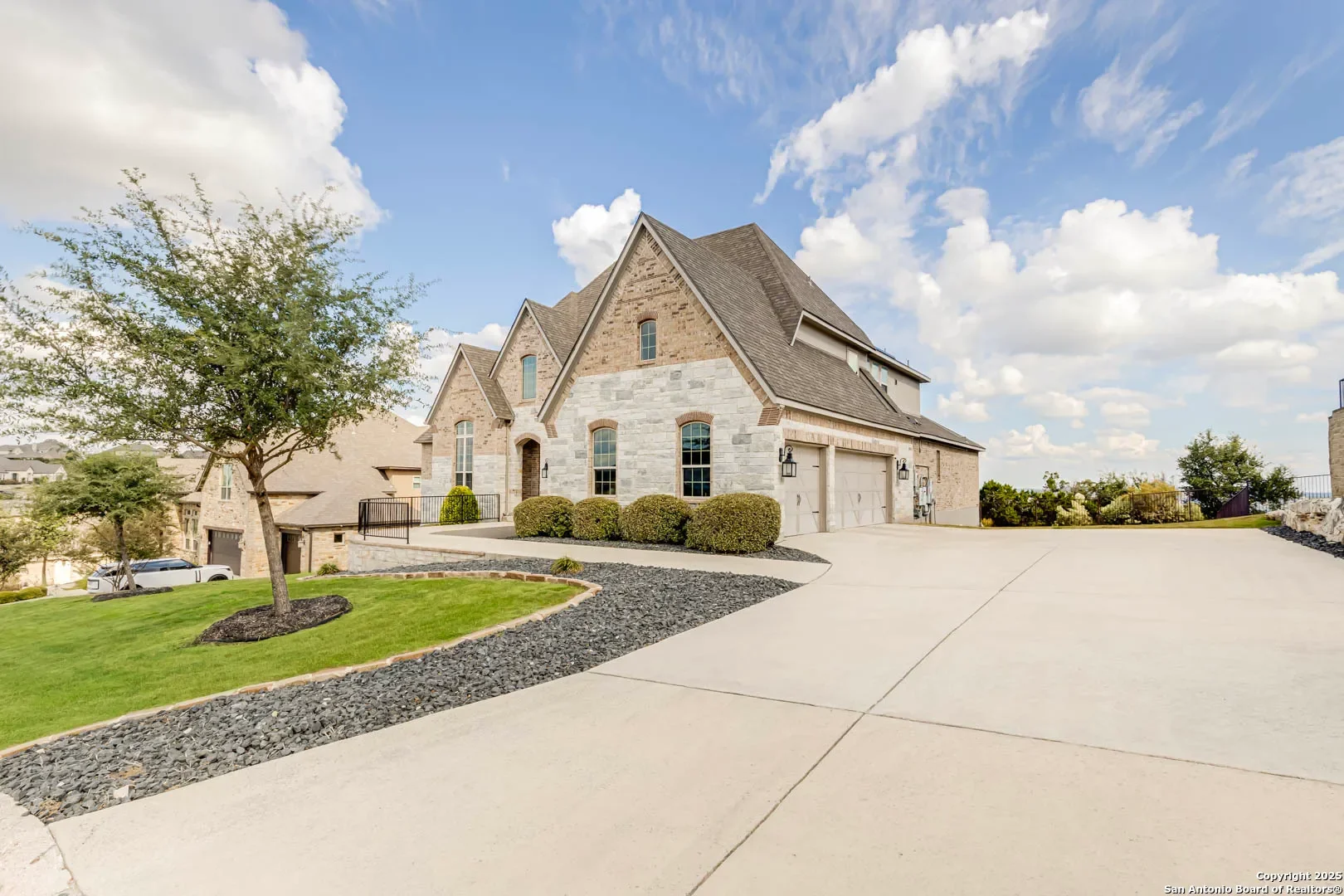 Exterior photo 11