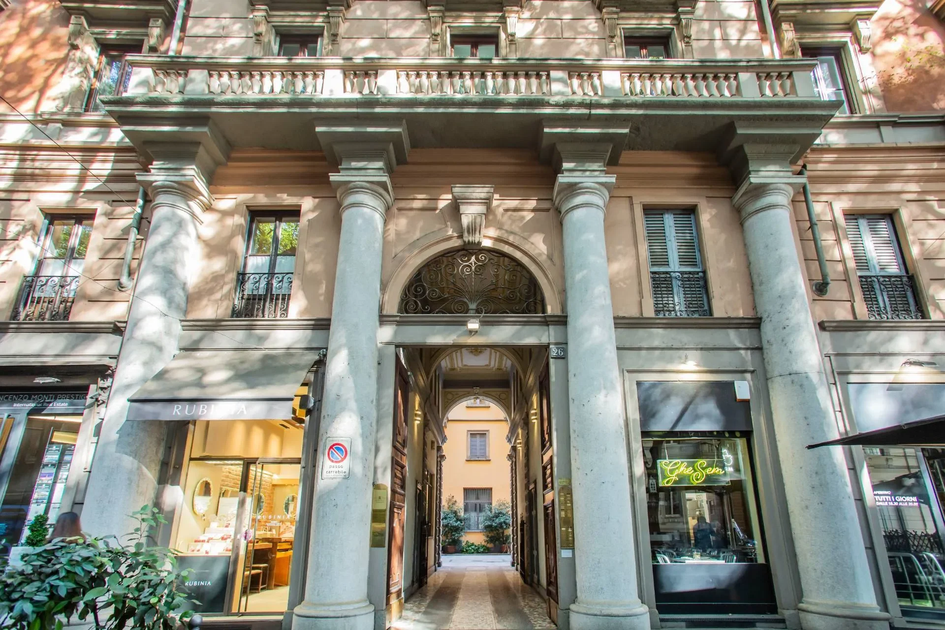 Via Vincenzo Monti, Milano, MI 20100, Milan, Lombardy, Italy. - Photo 1