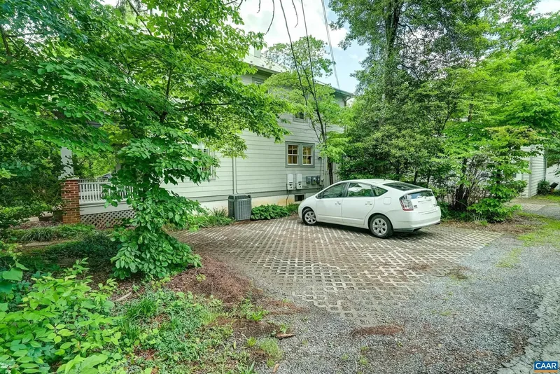2425 JEFFERSON PARK AVE, Charlottesville, VA, 22903, USA, Charlottesville, Virginia, United States. - Photo 66