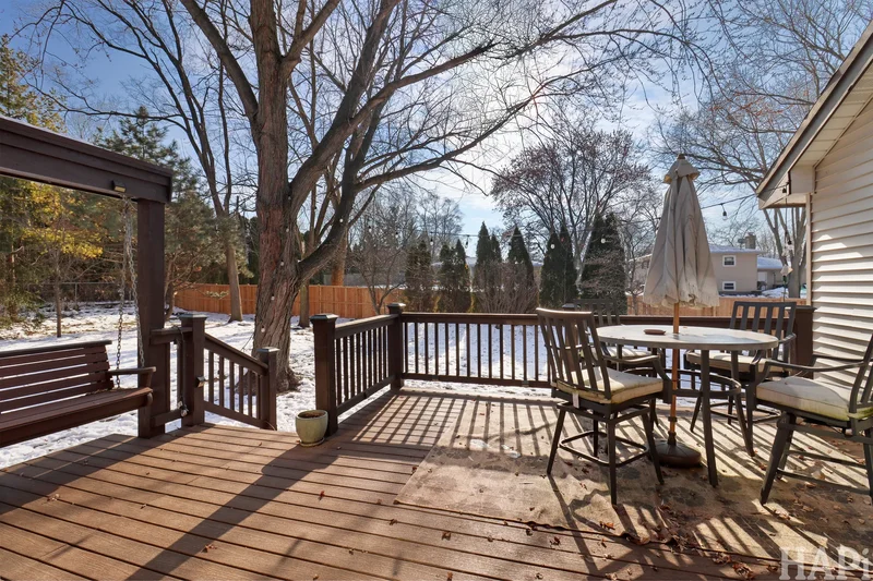 15043 W Buckley Road , Libertyville, IL 60048, Libertyville, Illinois, United States. - Photo 33