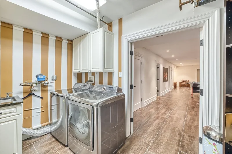 9 Stream Court, Great Neck, NY, 11024, USA, Great Neck, New York, United States. - Photo 24