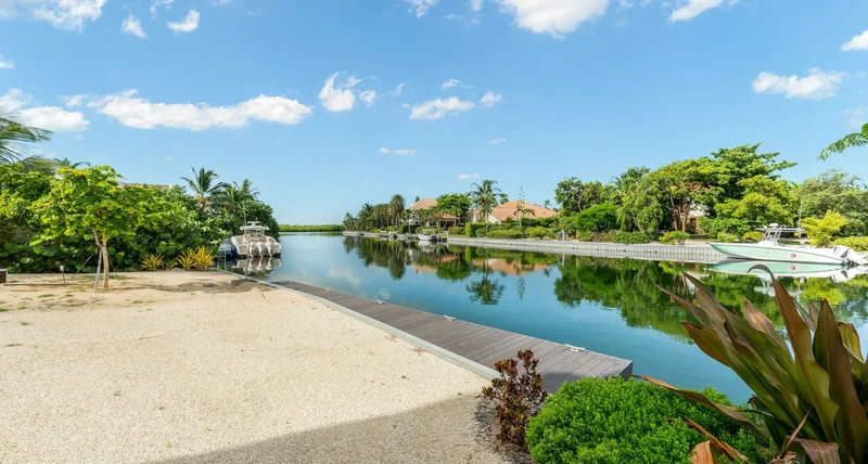 Seven Mile Corridor, West Bay, West Bay, Cayman Islands. - Photo 30