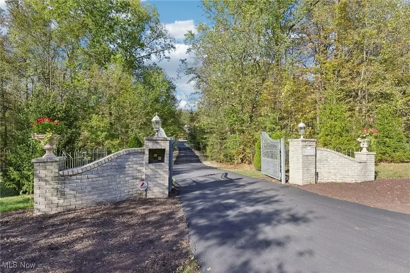 14869 Trappers Trail, Russell, OH, 44072, USA, Novelty, Ohio, United States. - Photo 5
