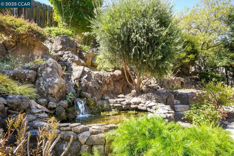 1555 Pebblebrook Ct, Walnut Creek, California, United States. - Photo 7