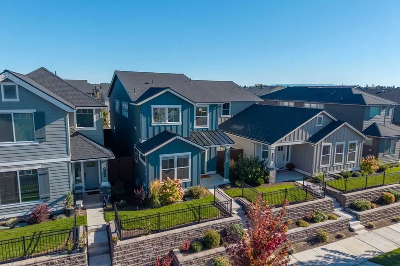 3760 Cole Road , Bend, OR 97701, Bend, Oregon, United States. - Photo 43