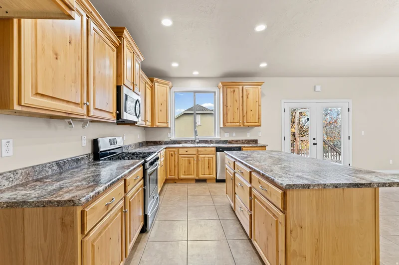 53 W Lake View Terrace Rd, Saratoga Springs, UT 84045, Saratoga Springs, Utah, United States. - Photo 23