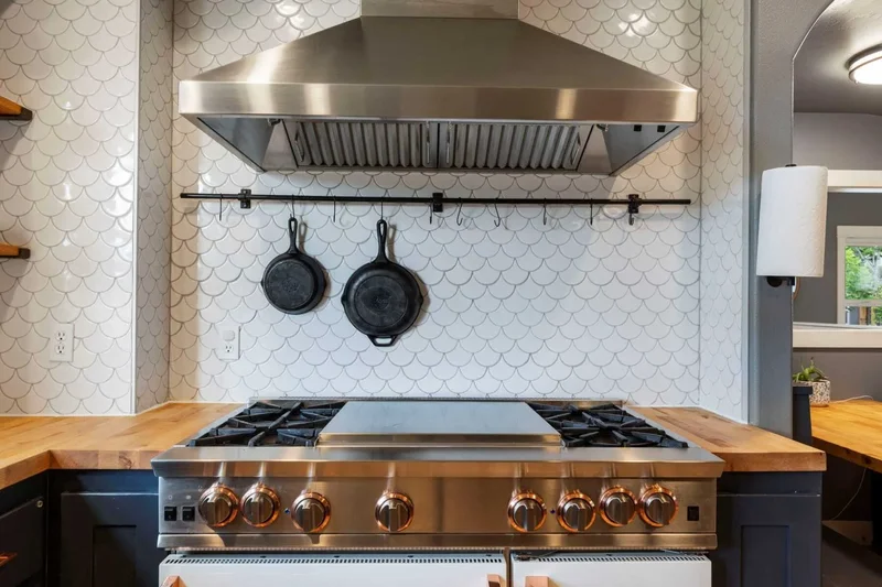 63150 Peale Street , Bend, OR 97701, Bend, Oregon, United States. - Photo 7
