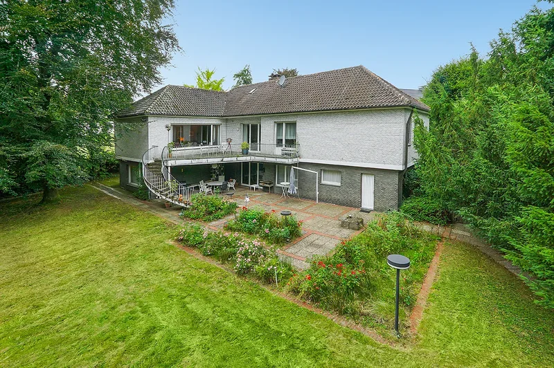 Mülheim, North Rhine-Westphalia, Germany. - Photo 18