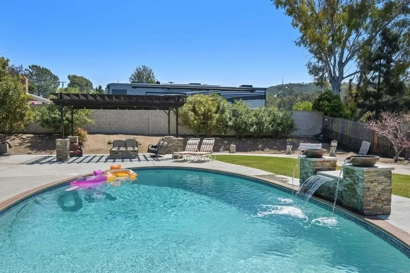 230 CAMINO ELEVADO, Bonita, CA 91902, Chula Vista, California, United States. - Photo 4