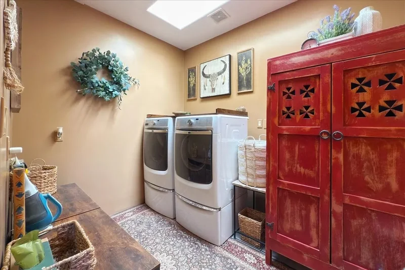 10 Los Tapias, Santa Fe, NM 87508, Santa Fe, New Mexico, United States. - Photo 29