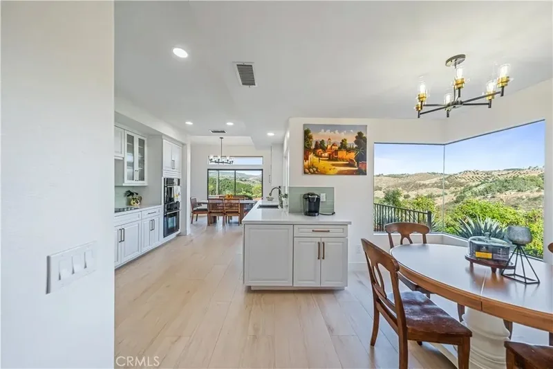 23192 De Anza, Temecula, California, United States. - Photo 12