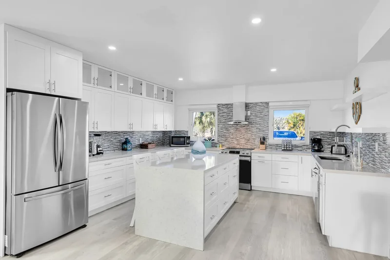 571 8th Street, Key Colony Beach, FL 33050, Key Colony Beach, Florida, United States. - Photo 12