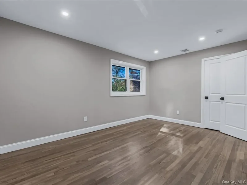 11 Gorham Lane, Dix Hills, NY 11746, Huntington Station, New York, United States. - Photo 15