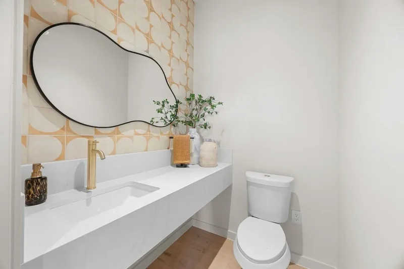 1175 Navasota Street #2, Austin, TX 78702, Austin, Texas, United States. - Photo 14