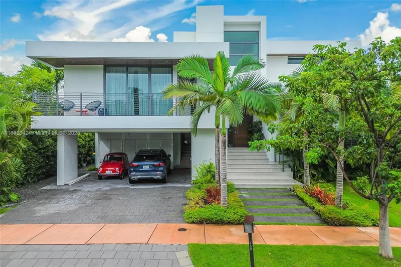 445 Ridgewood Rd, Key Biscayne, Florida, United States. - Photo 13