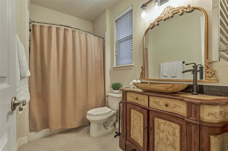 203 Monterrey Road E, Montgomery, TX 77356, Montgomery, Texas, United States. - Photo 31