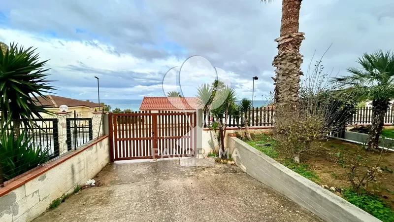 via degli scampi, Alcamo, Sicily, Italy. - Photo 9