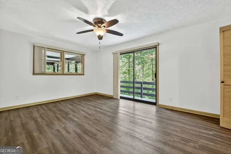 260 Flat Creek Crossing, Blue Ridge, GA 30513, Blue Ridge, Georgia, United States. - Photo 23