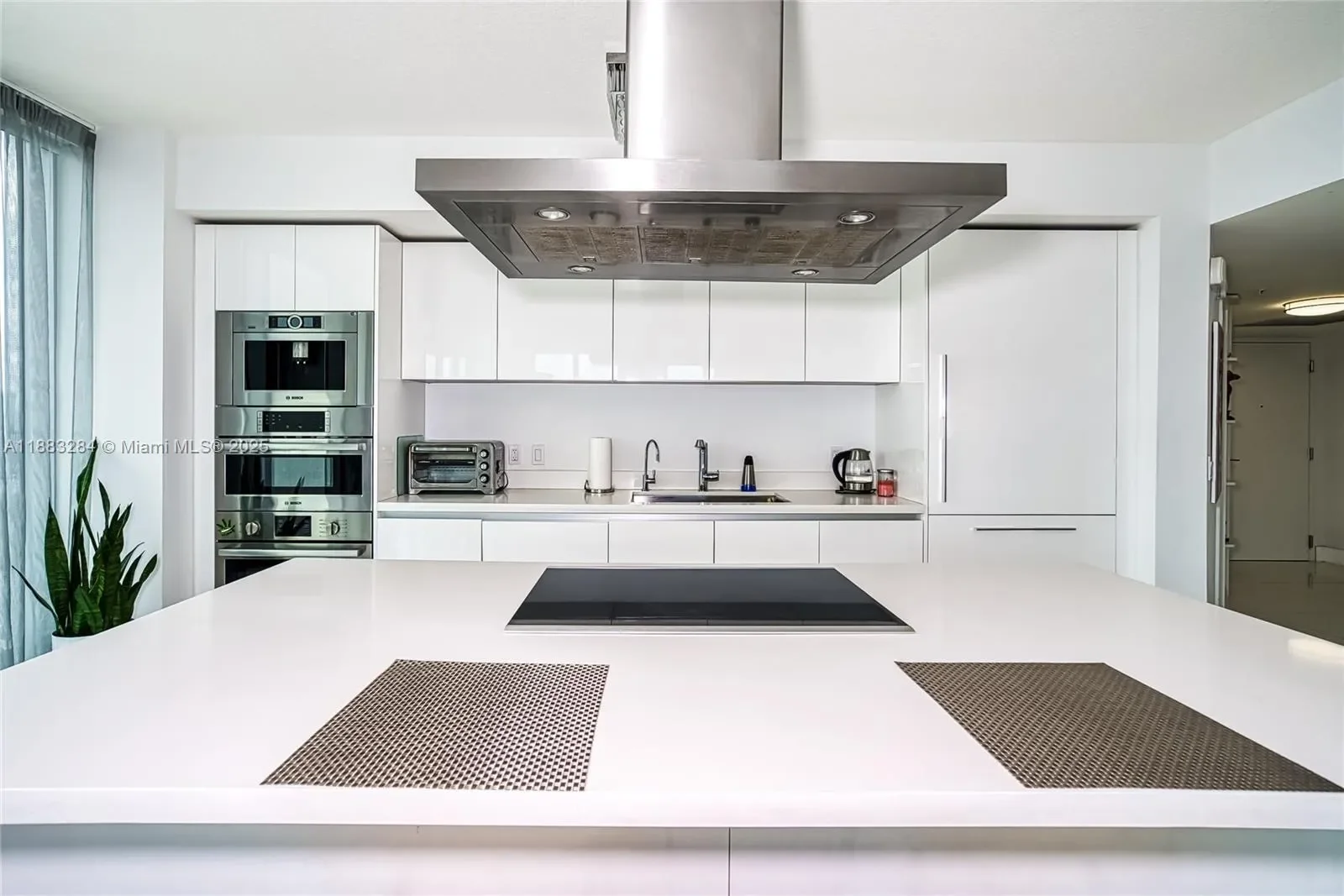 330 S Sunny Isles Blvd. 1502, Golden Beach, Florida, United States. - Photo 13