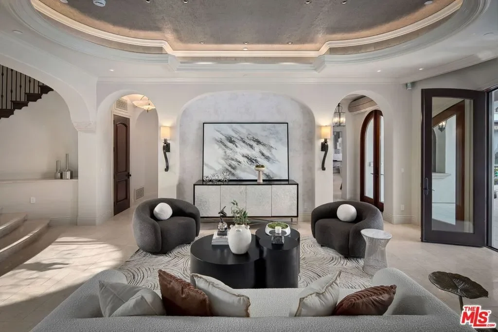 6882 Arizona Avenue, Los Angeles, California, United States. - Photo 24