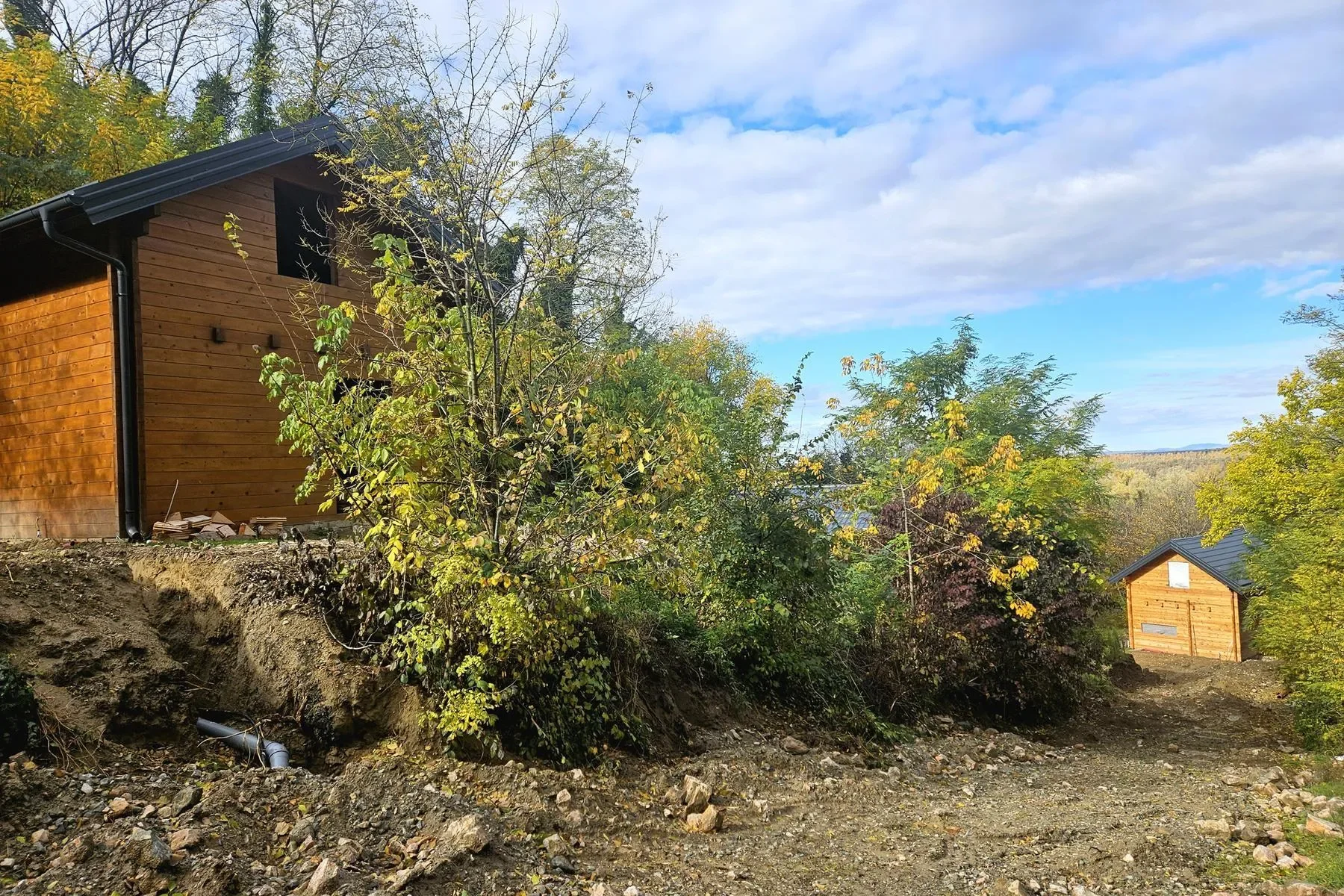 Exterior photo 5