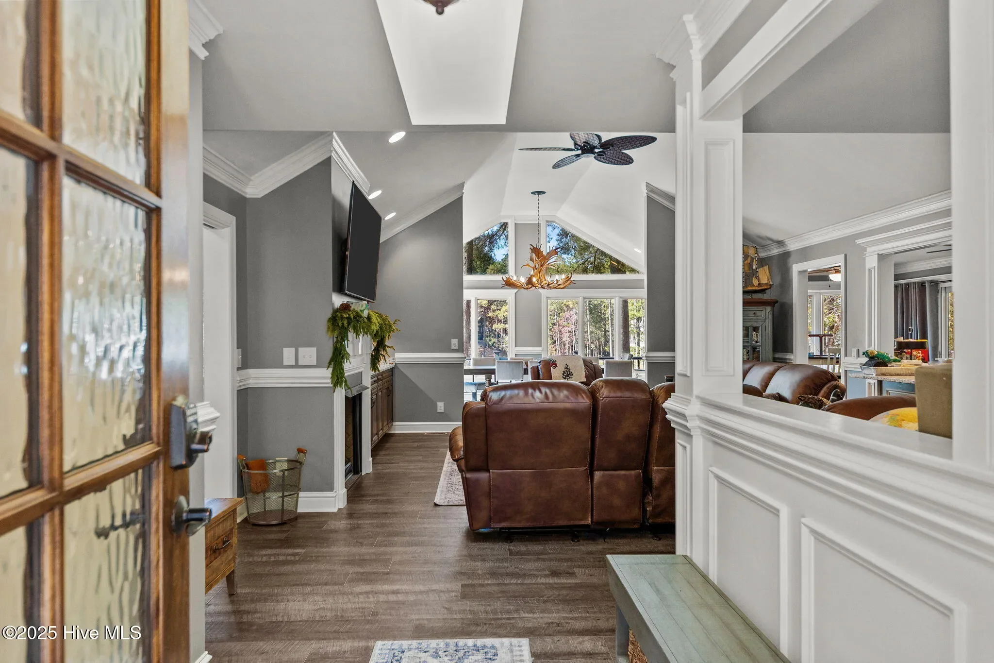 Gallery photo 10