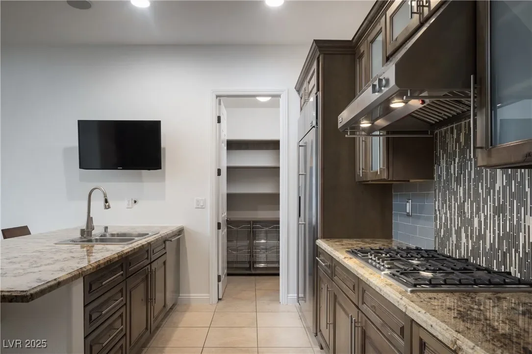 11280 Granite Ridge Drive 1056, Las Vegas, Nevada, United States. - Photo 10