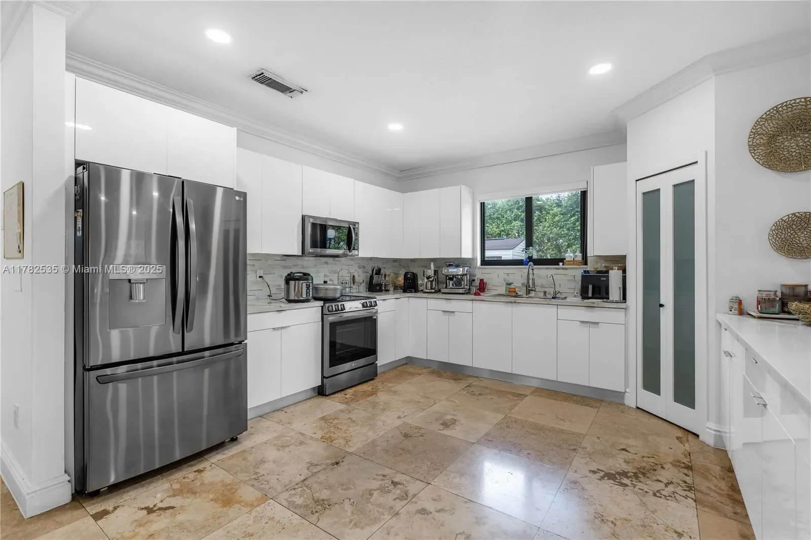 12022 SW 77th Ter, Miami, Florida, United States. - Photo 27
