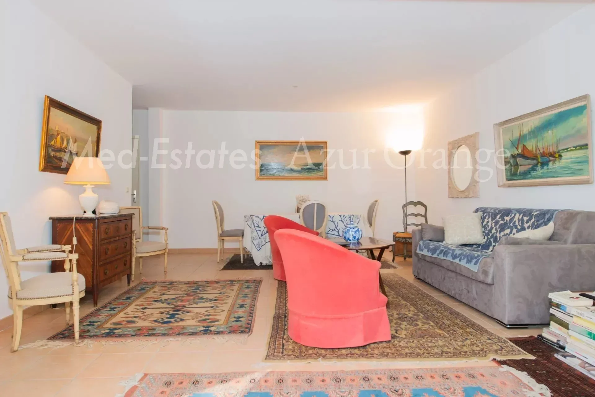 Gallery photo 1