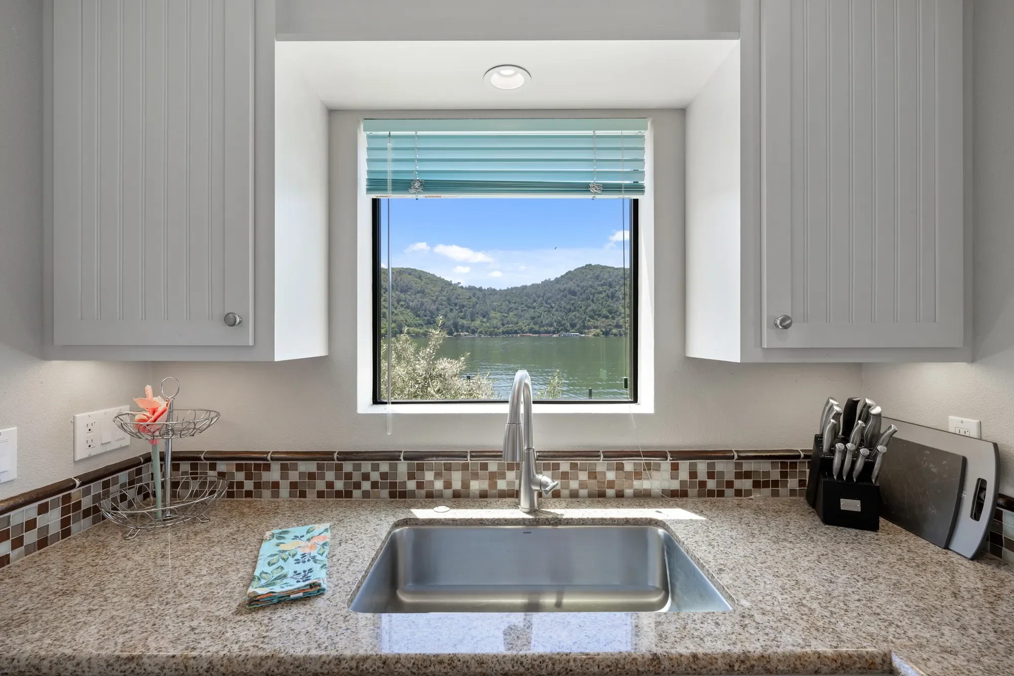 2998 Willow Road , Kelseyville, CA 95451, Kelseyville, California, United States. - Photo 10