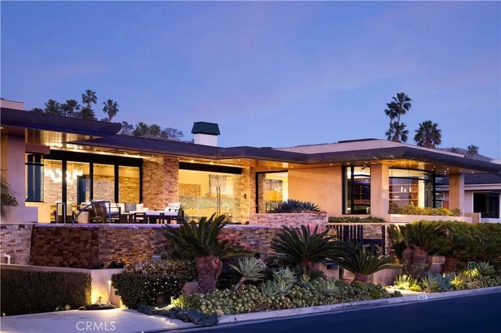 2526 Riviera Drive, Laguna Beach, California, United States. - Photo 2