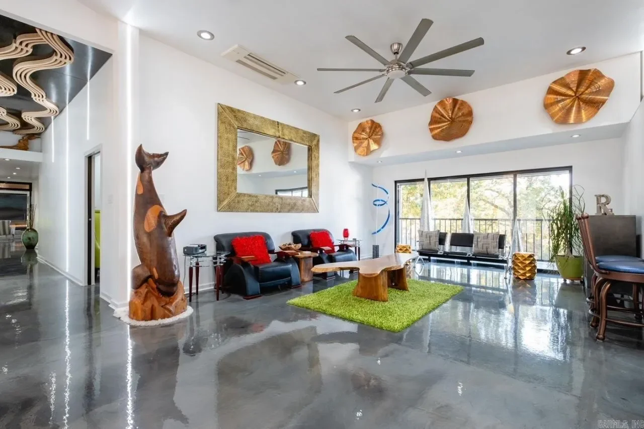 Property photo 8