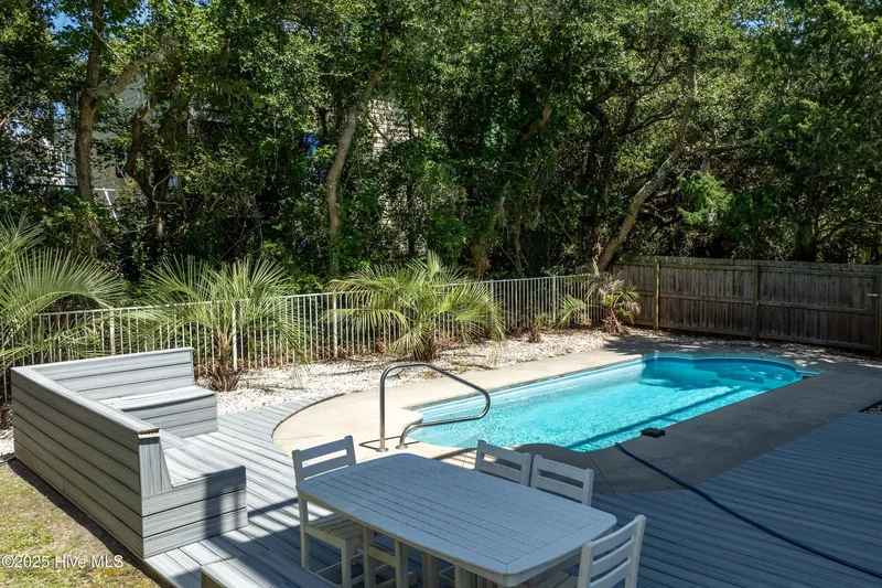 1125 S Topsail Drive, Surf City, NC 28445, Surf City, North Carolina, United States. - Photo 27