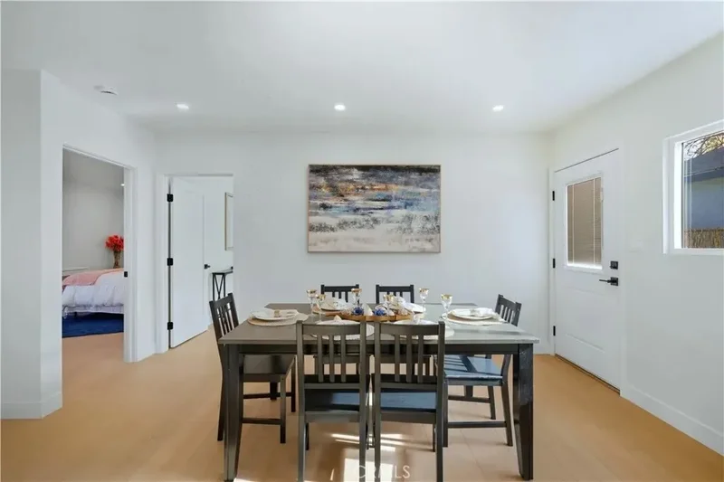 5104 8th Avenue, Los Angeles, California, United States. - Photo 13