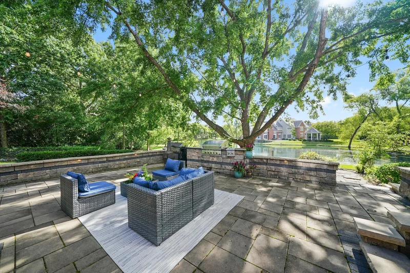15 S Wynstone Drive , North Barrington, IL 60010, Barrington Hills, Illinois, United States. - Photo 25