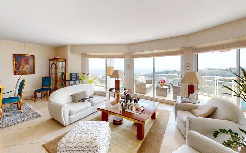 Luxury 4-Room Haven in Nice