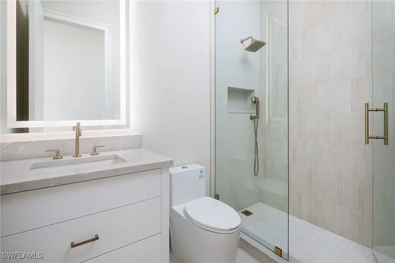 223 Bayview Avenue, Naples, Florida, United States. - Photo 32