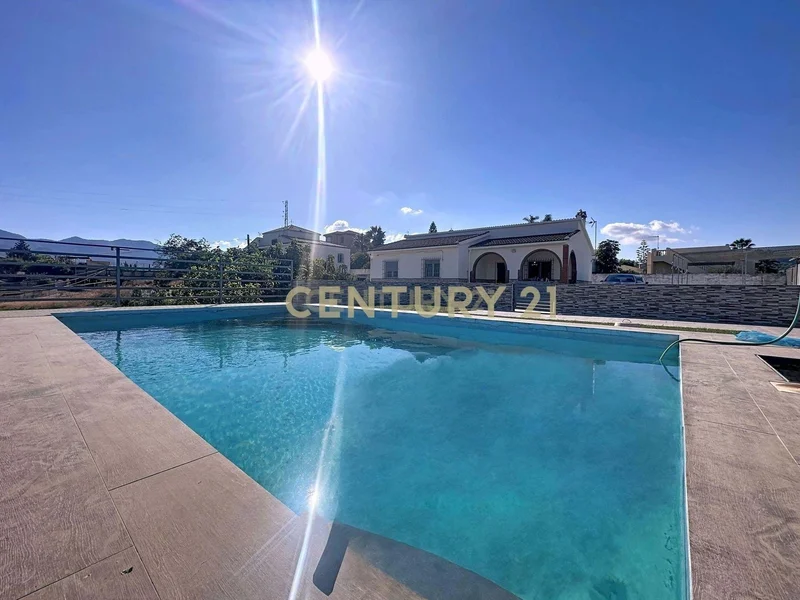 Detached villa in Alhaurín de la Torre