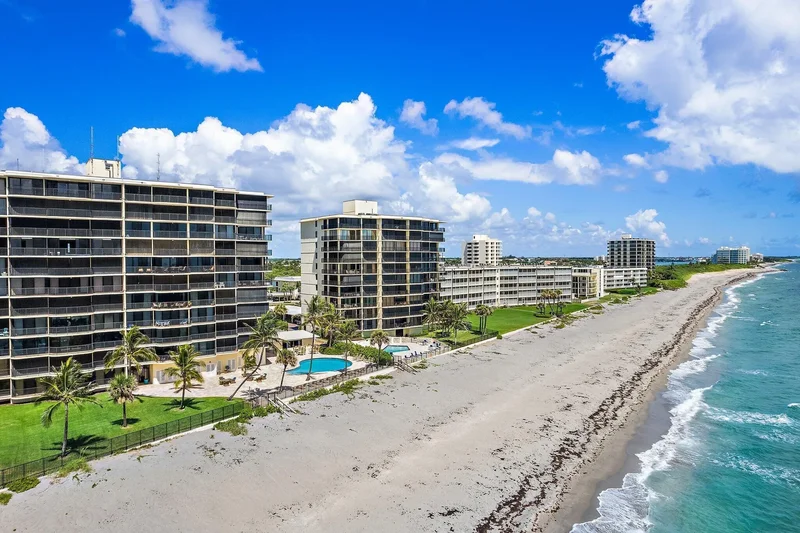 200 Beach Road 102, Tequesta, Florida, United States. - Photo 9