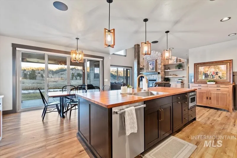 38 Singing Springs Way, Garden Valley, ID 83622, Garden Valley, Idaho, United States. - Photo 13