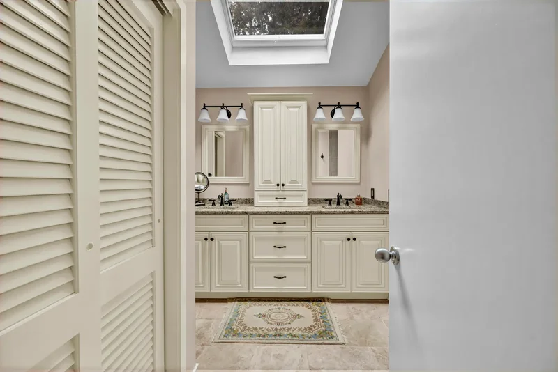 26 Cove Road, Brookfield, CT 06804, Brookfield, Connecticut, United States. - Photo 26