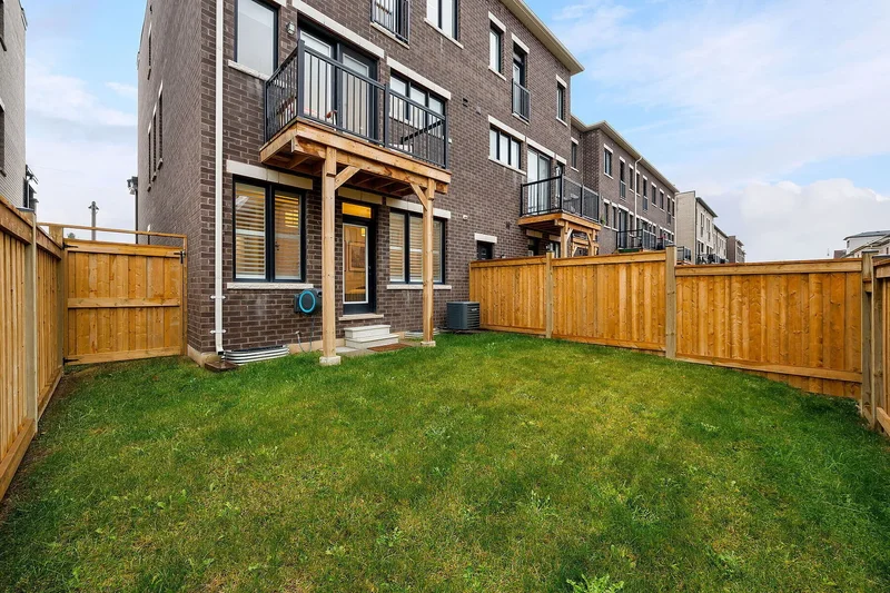 1478 Yellow Rose Circ, Oakville, ON L6M 5L2, Oakville, Ontario, Canada. - Photo 39