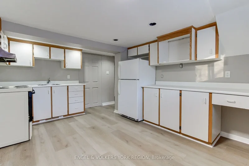 16942 Bayview Avenue, Newmarket, Ontario, Canada. - Photo 28