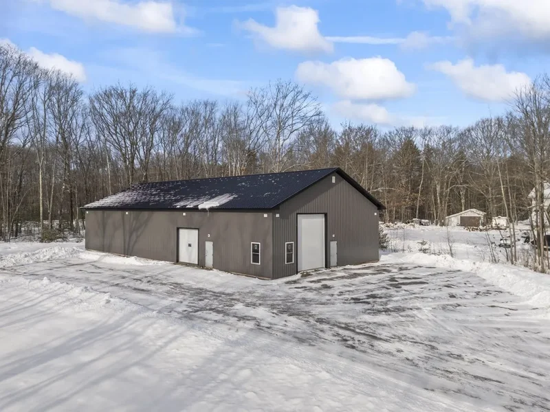 823 Washington Street N, Auburn, ME 04210, Auburn, Maine, United States. - Photo 3